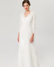 IVY & OAK – FLARED LACE DRESS Robes de mariée The Wedding Explorer