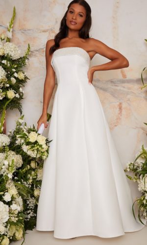 Chi Chi London – Bridal Bardot Embellished Wedding Dress in White Robes de mariée princesse CHI CHI