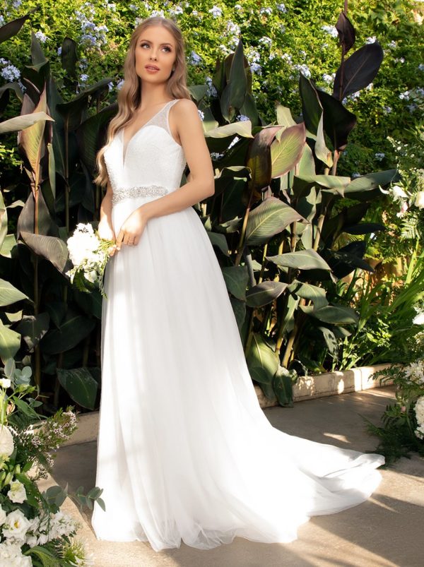 Chi Chi London – Bridal Sequin Bodice Tulle Maxi Wedding Dress in White Robes de mariée à moins de 500 euros CHI CHI
