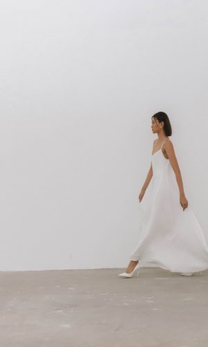 NoireBrand – Eleanor White Wedding Slip Dress – Simple Wedding Dress – Backless Wedding Dress – Casual Wedding Dress Robes de mariée modernes ETSY