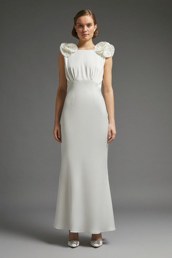 Coast – Ruffle Sleeve Satin Dress With Cowl Back Robes de mariée à moins de 200 euros COAST