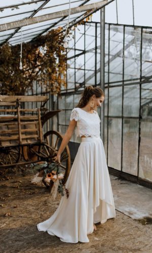 LABUDE – Bridal skirt rose made of fine silk Crop top et jupes ETSY
