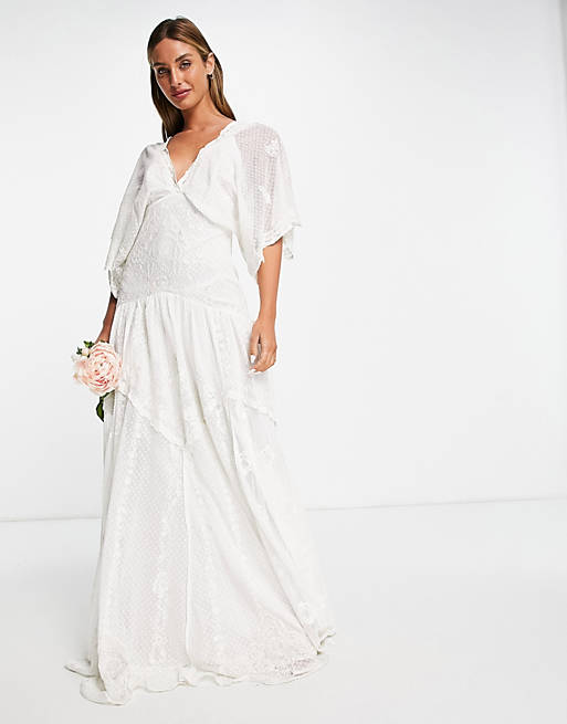 ASOS EDITION – Jessica – Robe de mariée en plumetis à broderies-Blanc Robes de mariée bohèmes ASOS