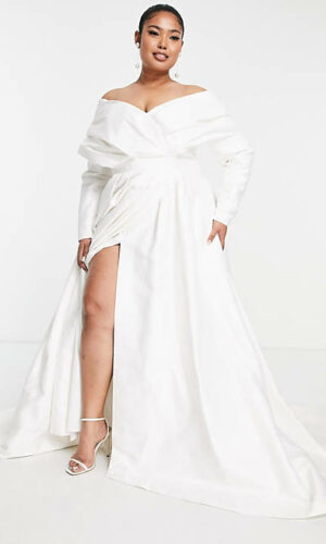 ASOS EDITION Curve – Lola – Robe de mariée structurées à épaules dénudées et jupe longue-Blanc Robes de mariée bohèmes ASOS