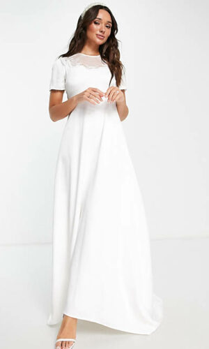 Y.A.S – Robe de mariée en tulle sur l’avant avec traîne – Blanc Robes de mariée modernes ASOS