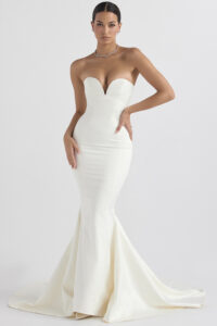 House of CB – Robe de mariée sirène et bustier Gisele Robes de mariée The Wedding Explorer