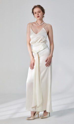 Silk Maison – Retro Knotted-Front Draped Silk Maxi Dress Robes de mariée à moins de 200 euros SILK MAISON