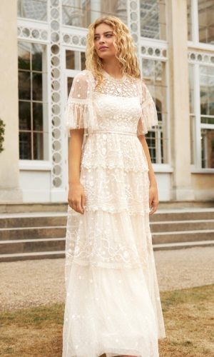 Needle & Thread – Midsummer Lace Round Neck Gown Robes de mariée The Wedding Explorer