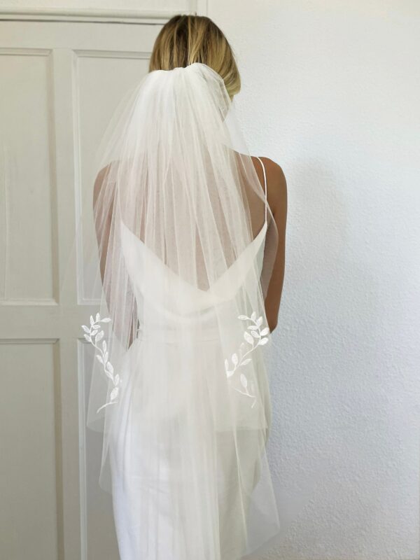 PAVIOTCreateur – Elegant wedding veil| bridal veil| waterfall sail | bun veil| bridal Veil | shoulder veil Voiles de mariée