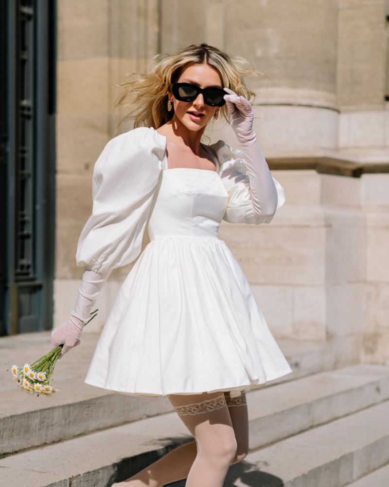 The Lyla Maxi Dress in Cream Robes de mariée The Wedding Explorer