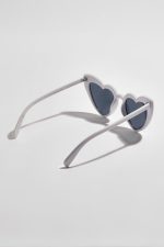 Lunettes de soleil en forme de coeur Lunettes de soleil The Wedding Explorer
