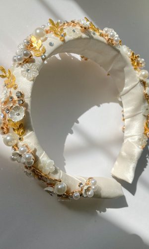 Serre-tête de mariée couronne florale Alexia Accessoires mariage The Wedding Explorer