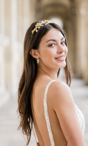 Camélia – Couronne de fleurs Accessoires cheveux mariage The Wedding Explorer Camélia – Couronne de fleurs Accessoires cheveux mariage The Wedding Explorer