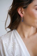 Aster – Boucles d’oreilles pierre bleue Accessoires mariage The Wedding Explorer