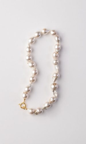 Collier perles de mariée Ingrid Accessoires mariage The Wedding Explorer Collier perles de mariée Ingrid Accessoires mariage The Wedding Explorer