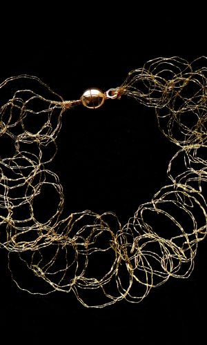 Bracelet Lumi or jaune Accessoires mariage The Wedding Explorer