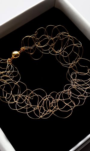 Bracelet Lumio or jaune Accessoires mariage The Wedding Explorer