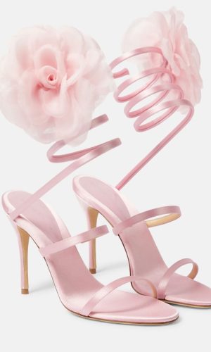 Sandales en satin à fleurs Chaussures mariage The Wedding Explorer