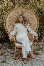 ROMANE – HAUT DENTELLE – MARIAGE Tenues pour la mariée moderne The Wedding Explorer