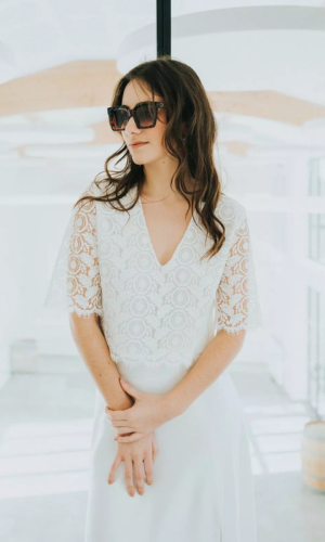 VICTOIRE – HAUT DENTELLE – MARIAGE Tenues pour la mariée moderne The Wedding Explorer VICTOIRE – HAUT DENTELLE – MARIAGE Tenues pour la mariée moderne The Wedding Explorer