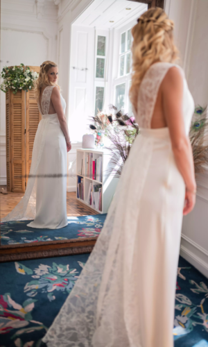 Robe de mariée sur-mesure Caladia Tenues pour la mariée moderne The Wedding Explorer