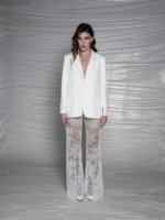 Pantalon en dentelle de mariée JAX Tenues pour la mariée moderne The Wedding Explorer