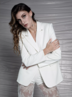 Pantalon en dentelle de mariée JAX Tenues pour la mariée moderne The Wedding Explorer