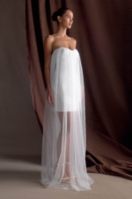 Bettany Chiffon Strapless Maxi Dress – White Robes de mariée The Wedding Explorer