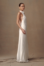 Esther Iridescent Satin Cowl Maxi Dress – Ivory Robes de mariée The Wedding Explorer