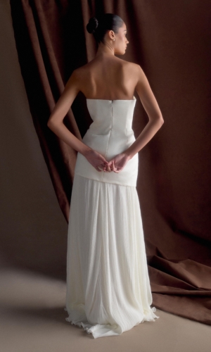 Juno Strapless Pleated Maxi Gown – White Robes de mariée The Wedding Explorer