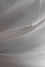 Leslie Gathered Taffeta Mini Dress – White Robes de mariée The Wedding Explorer