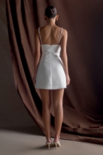 Liliane Suiting Mini Dress – Ivory Robes de mariée The Wedding Explorer