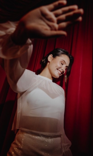 Crop top mariage EVE Tenues pour la mariée moderne The Wedding Explorer Crop top mariage EVE Tenues pour la mariée moderne The Wedding Explorer