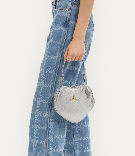 Belle Heart Frame Purse | The Wedding Explorer