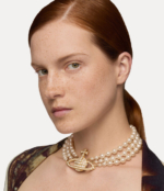 Three Row Pearl Bas Relief Choker Accessoires mariage The Wedding Explorer
