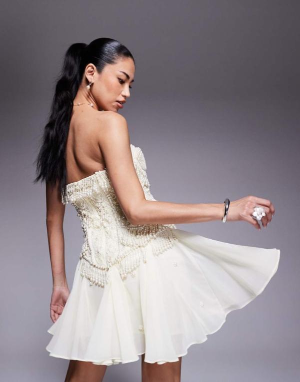 Robe blanche de soirée et ceremonie collection 2015 à Marseille