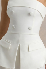 Noemi – Combinaison Tailleur Blanche à Encolure Bandeau Combinaisons mariage The Wedding Explorer