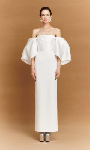 The Floris Maxi Dress in Cream Robes de mariée The Wedding Explorer