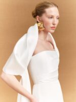 The Vera Maxi Dress in Cream Robes de mariée The Wedding Explorer