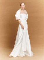 The Vera Maxi Dress in Cream Robes de mariée The Wedding Explorer